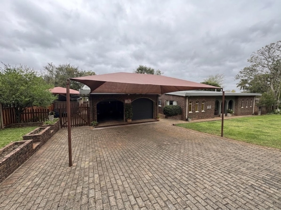 5 Bedroom Property for Sale in Barberton Mpumalanga