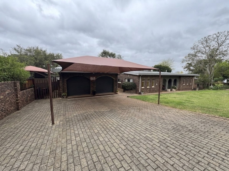5 Bedroom Property for Sale in Barberton Mpumalanga