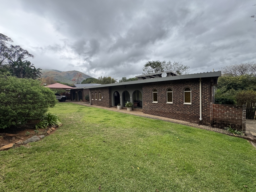 5 Bedroom Property for Sale in Barberton Mpumalanga