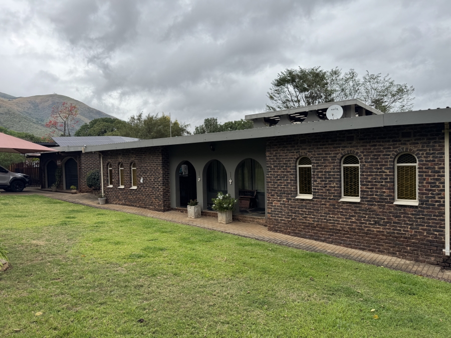5 Bedroom Property for Sale in Barberton Mpumalanga