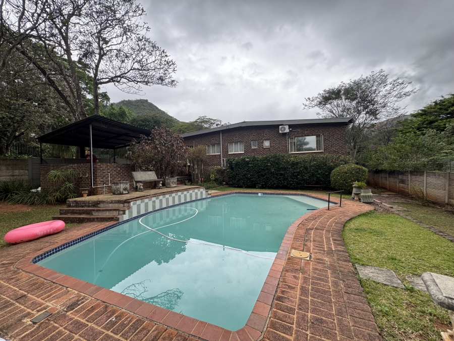 5 Bedroom Property for Sale in Barberton Mpumalanga