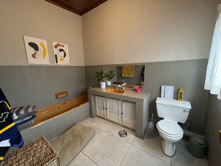 5 Bedroom Property for Sale in Barberton Mpumalanga