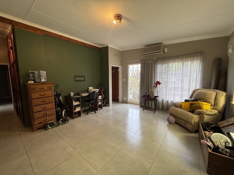 5 Bedroom Property for Sale in Barberton Mpumalanga