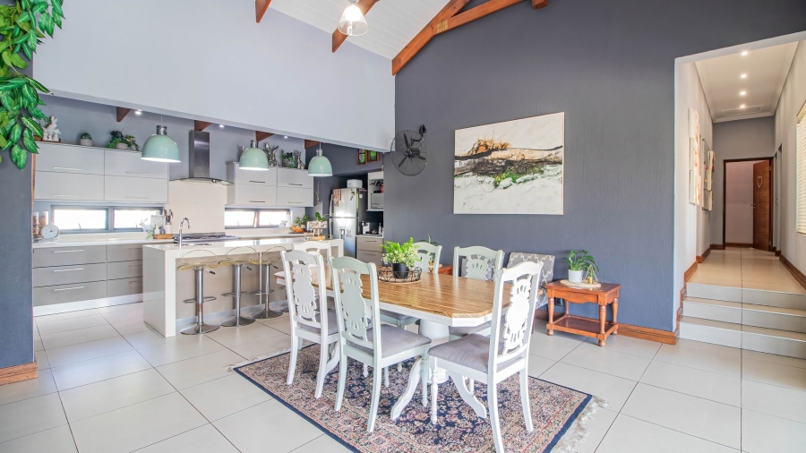 4 Bedroom Property for Sale in The Rest Nature Estate Mpumalanga