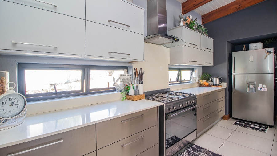 4 Bedroom Property for Sale in The Rest Nature Estate Mpumalanga