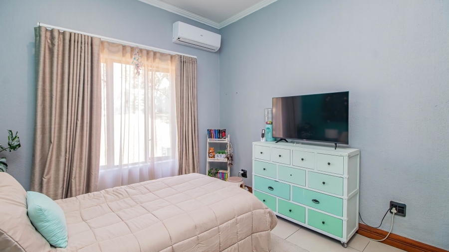 4 Bedroom Property for Sale in The Rest Nature Estate Mpumalanga