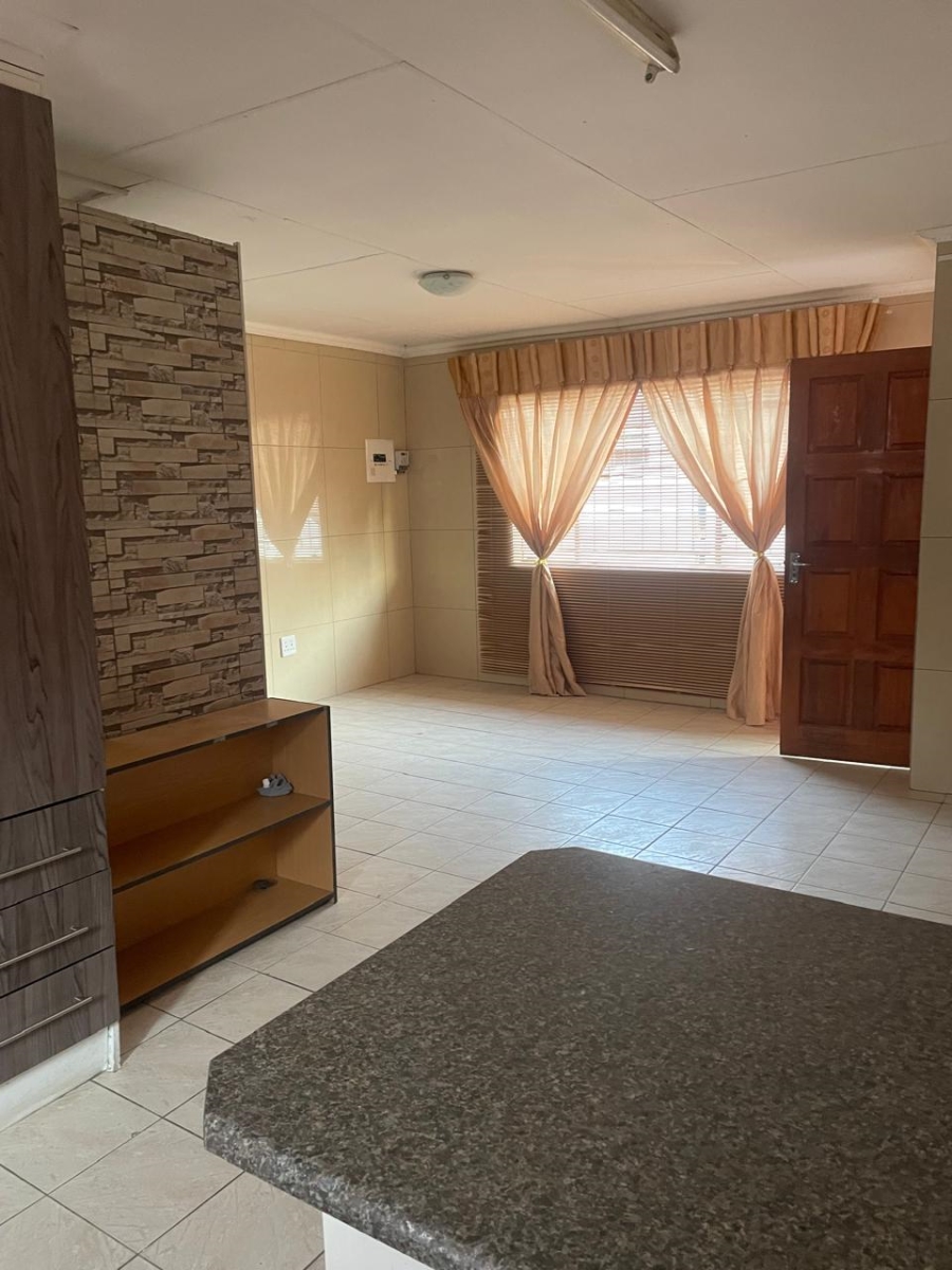 To Let 2 Bedroom Property for Rent in Trichardt Mpumalanga