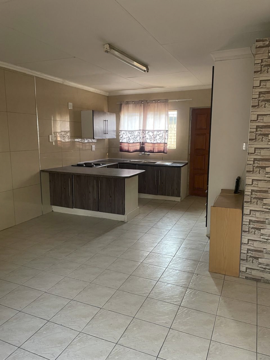 To Let 2 Bedroom Property for Rent in Trichardt Mpumalanga