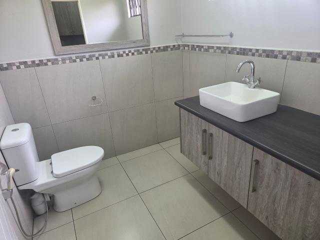 To Let Commercial Property for Rent in Middelburg Central Mpumalanga