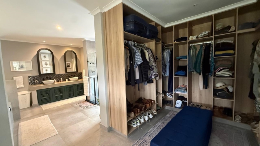 4 Bedroom Property for Sale in Summer Breeze Estate Mpumalanga