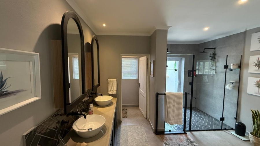 4 Bedroom Property for Sale in Summer Breeze Estate Mpumalanga