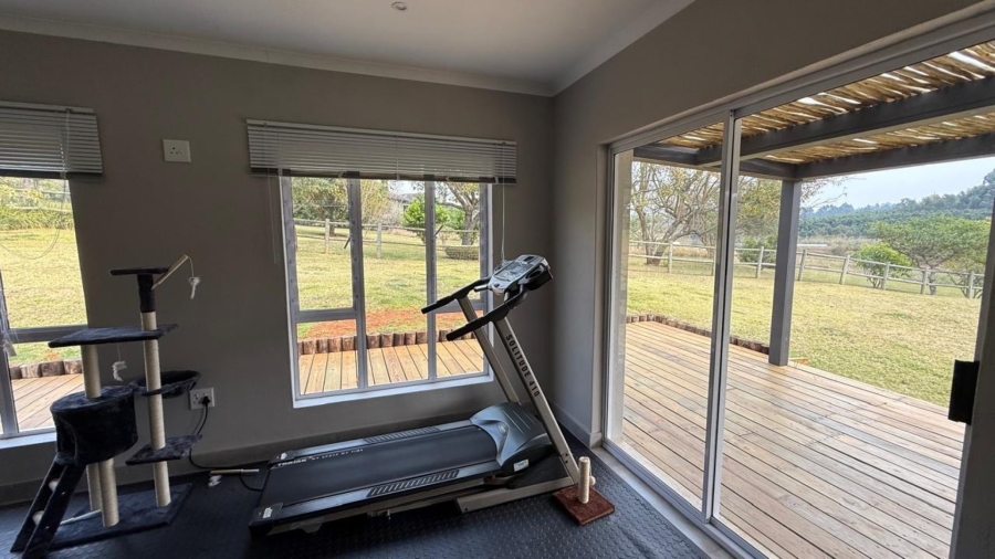 4 Bedroom Property for Sale in Summer Breeze Estate Mpumalanga