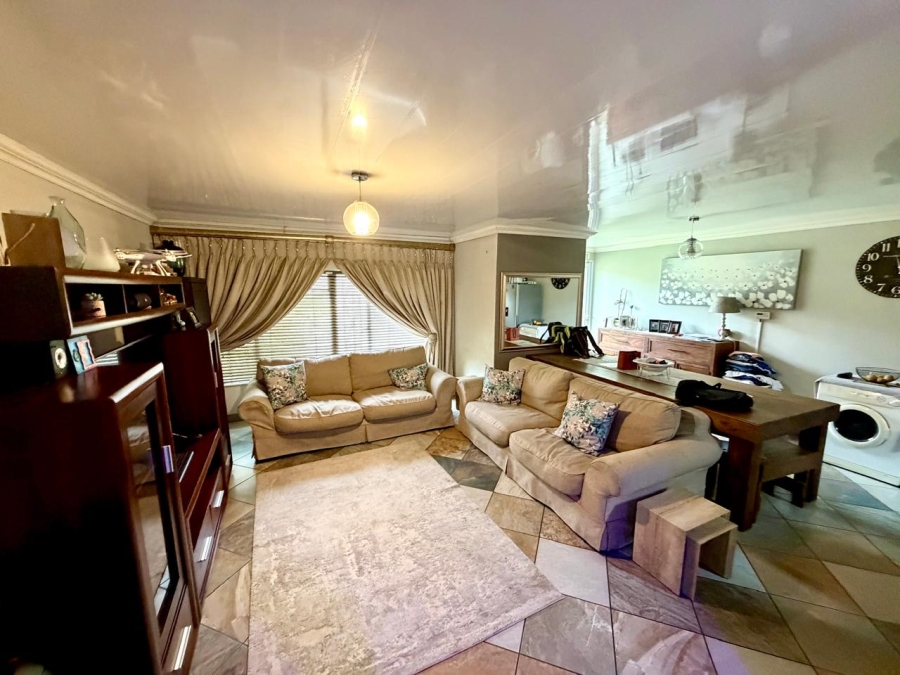 3 Bedroom Property for Sale in Secunda Mpumalanga
