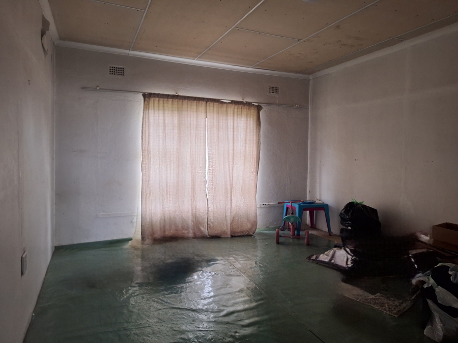3 Bedroom Property for Sale in Volksrust Mpumalanga