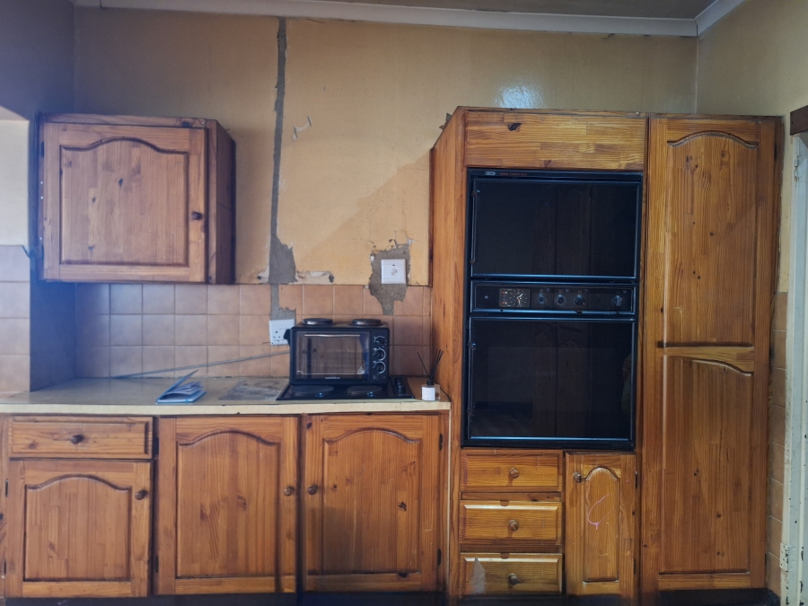 3 Bedroom Property for Sale in Volksrust Mpumalanga