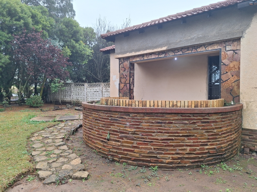 3 Bedroom Property for Sale in Volksrust Mpumalanga