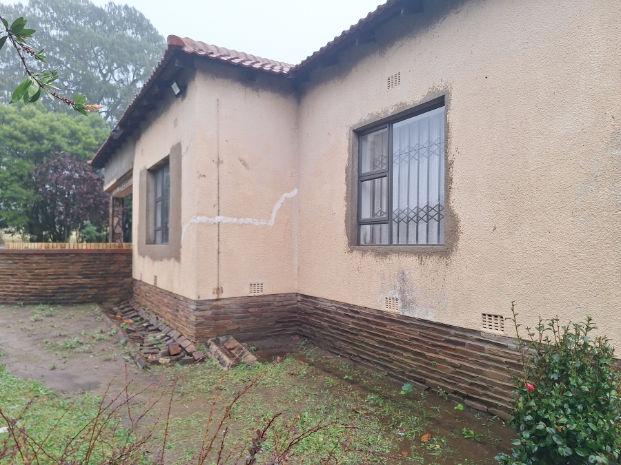 3 Bedroom Property for Sale in Volksrust Mpumalanga