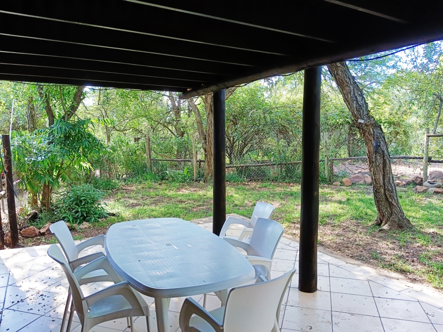 3 Bedroom Property for Sale in Marloth Park Mpumalanga