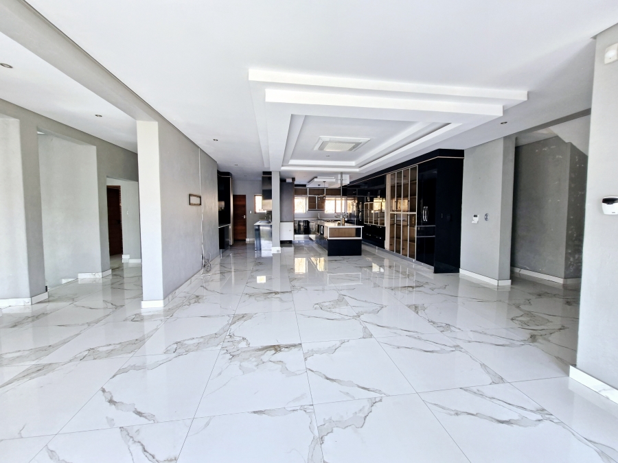 6 Bedroom Property for Sale in Drum Rock Mpumalanga