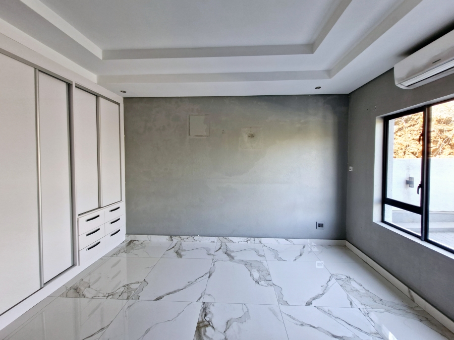 6 Bedroom Property for Sale in Drum Rock Mpumalanga