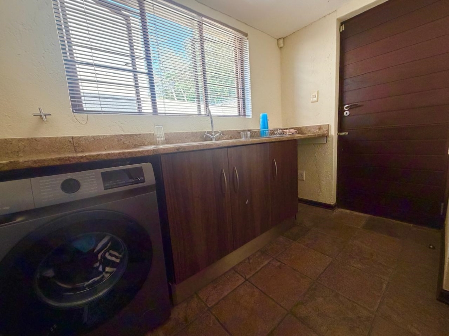 3 Bedroom Property for Sale in Nelspruit Ext 11 Mpumalanga