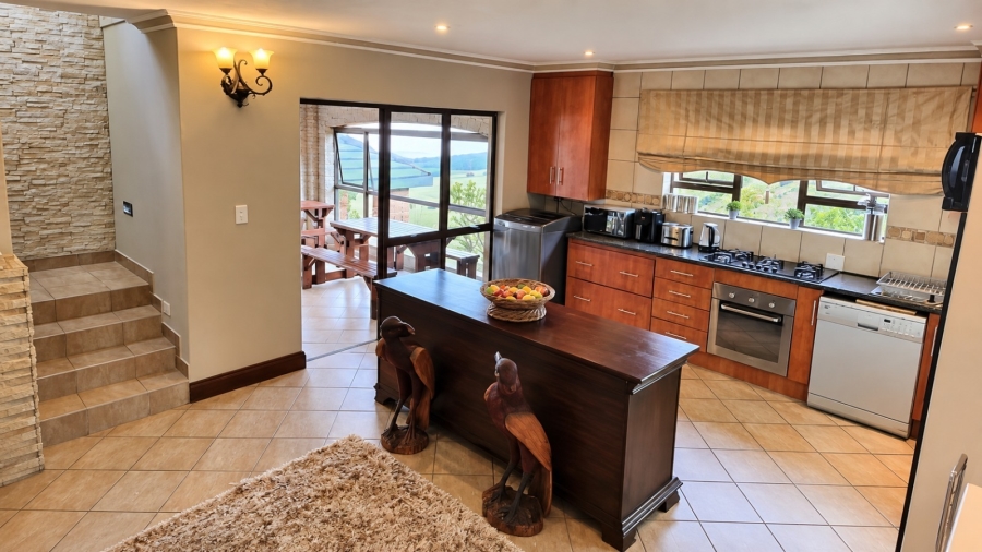 5 Bedroom Property for Sale in Machadodorp Mpumalanga