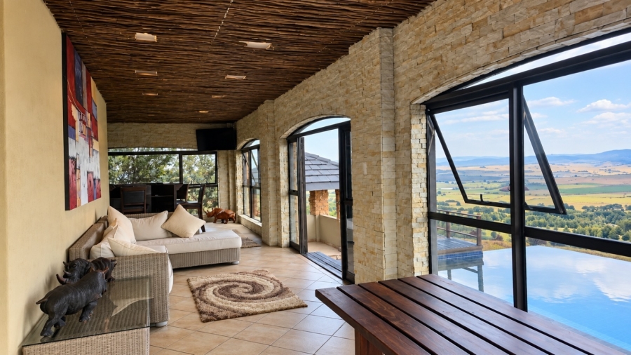 5 Bedroom Property for Sale in Machadodorp Mpumalanga