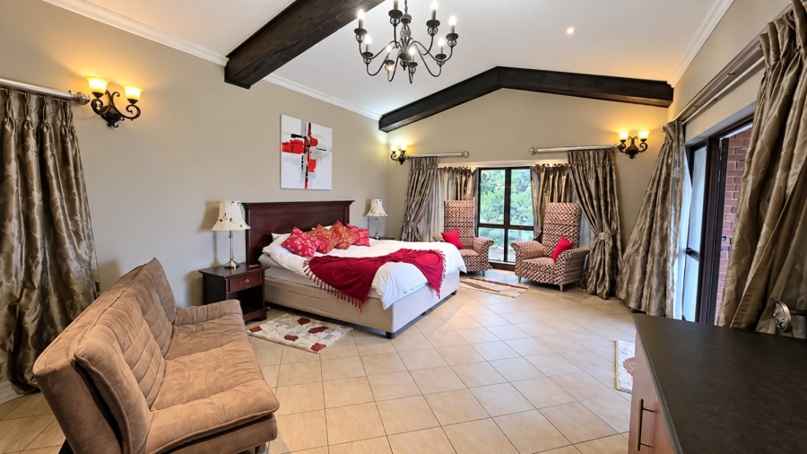 5 Bedroom Property for Sale in Machadodorp Mpumalanga
