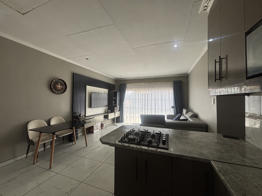 3 Bedroom Property for Sale in Ben Fleur Mpumalanga