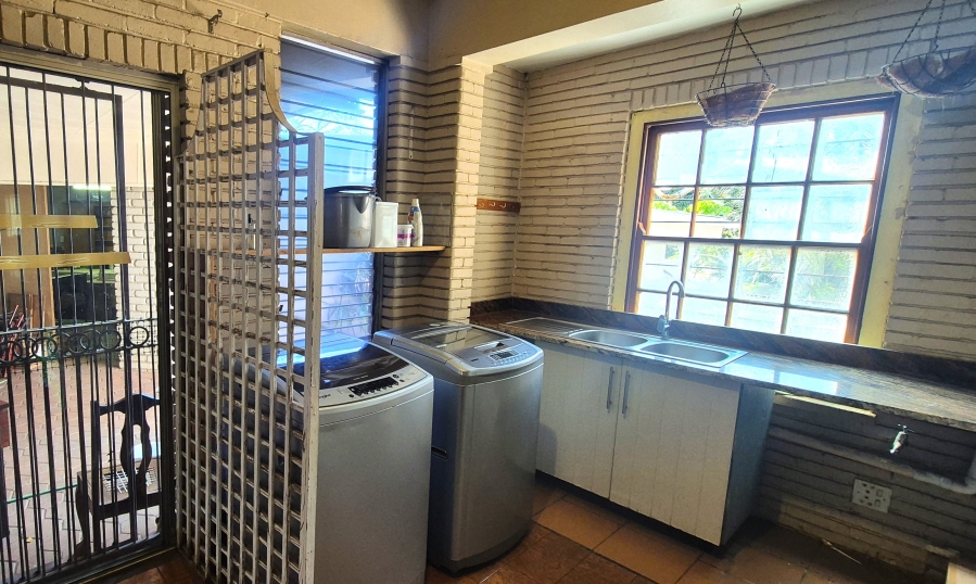 4 Bedroom Property for Sale in Nelspruit Ext 2 Mpumalanga