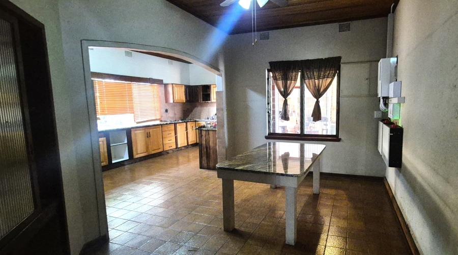 4 Bedroom Property for Sale in Nelspruit Ext 2 Mpumalanga