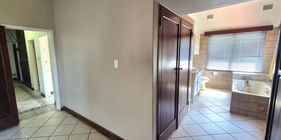 4 Bedroom Property for Sale in Nelspruit Ext 2 Mpumalanga