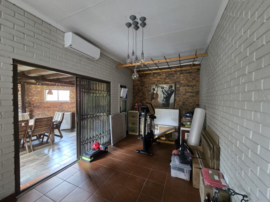 3 Bedroom Property for Sale in Gholfsig Mpumalanga