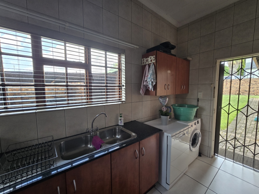 3 Bedroom Property for Sale in Gholfsig Mpumalanga