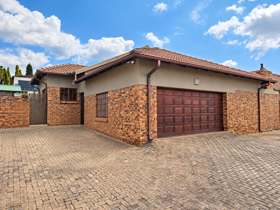 3 Bedroom Property for Sale in Gholfsig Mpumalanga