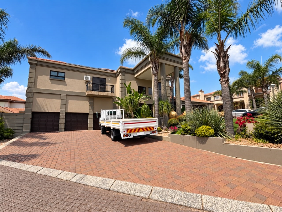 5 Bedroom Property for Sale in Ben Fleur Mpumalanga