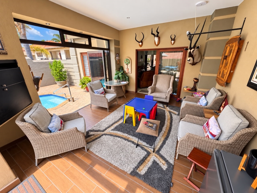 5 Bedroom Property for Sale in Ben Fleur Mpumalanga