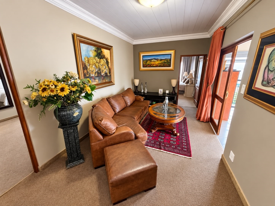 5 Bedroom Property for Sale in Ben Fleur Mpumalanga