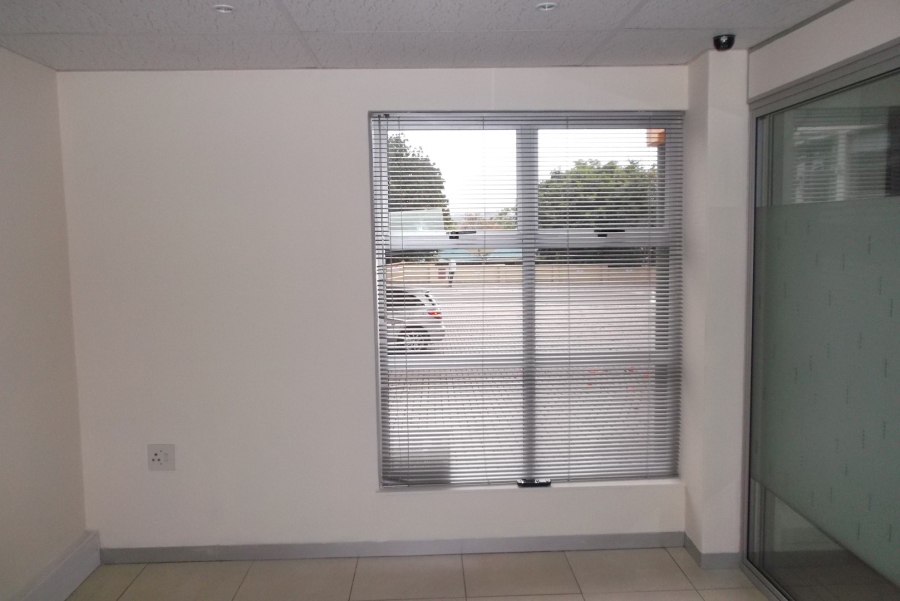 To Let Commercial Property for Rent in Sonheuwel Mpumalanga