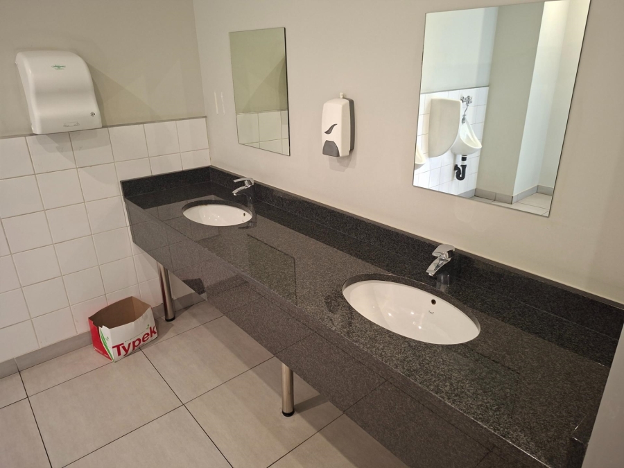 To Let Commercial Property for Rent in Riverside Park Mpumalanga