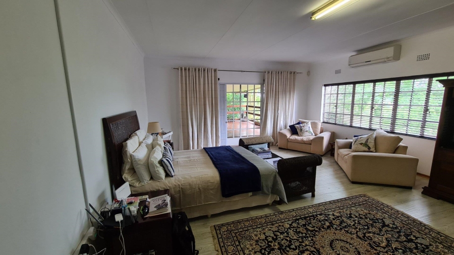 6 Bedroom Property for Sale in White River Mpumalanga