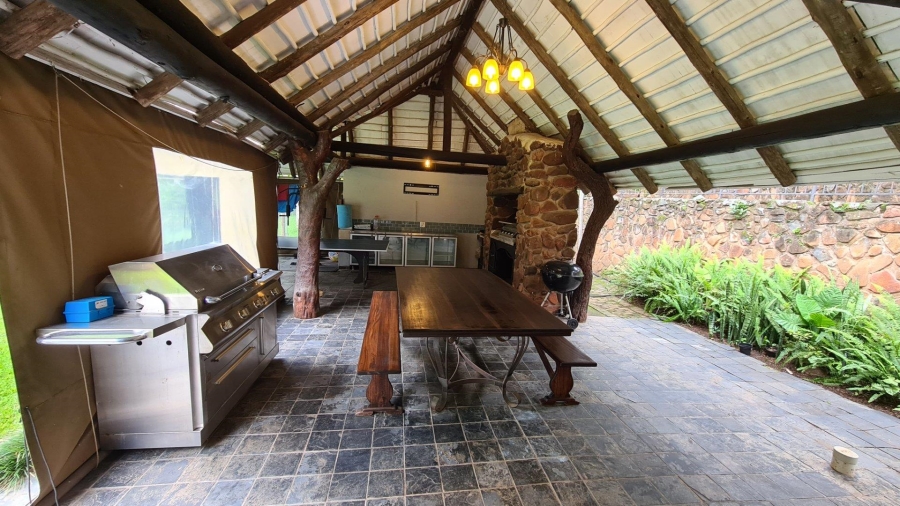 6 Bedroom Property for Sale in White River Mpumalanga