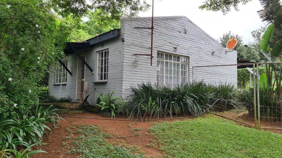 6 Bedroom Property for Sale in White River Mpumalanga