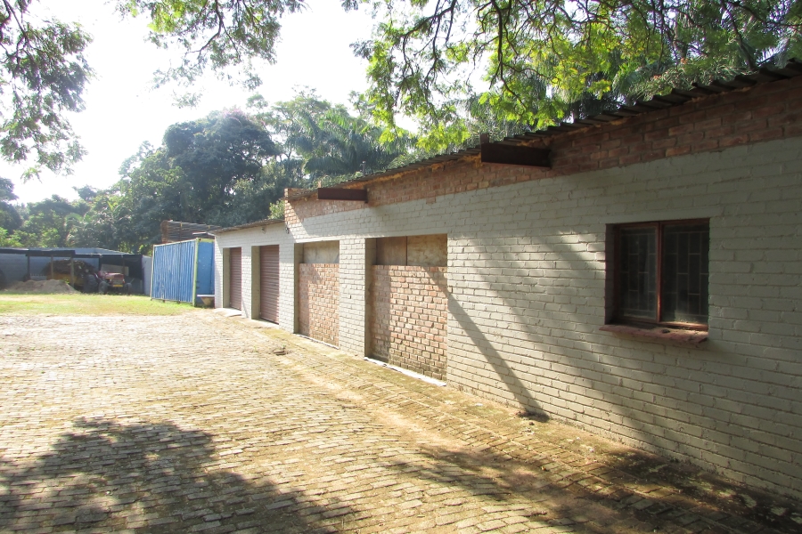 6 Bedroom Property for Sale in White River Mpumalanga