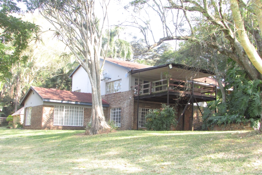 6 Bedroom Property for Sale in White River Mpumalanga