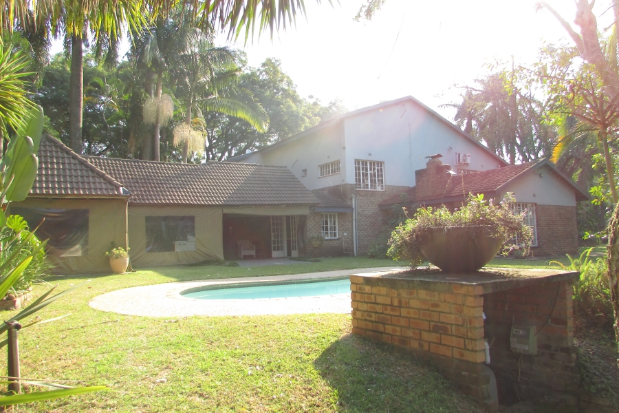 6 Bedroom Property for Sale in White River Mpumalanga