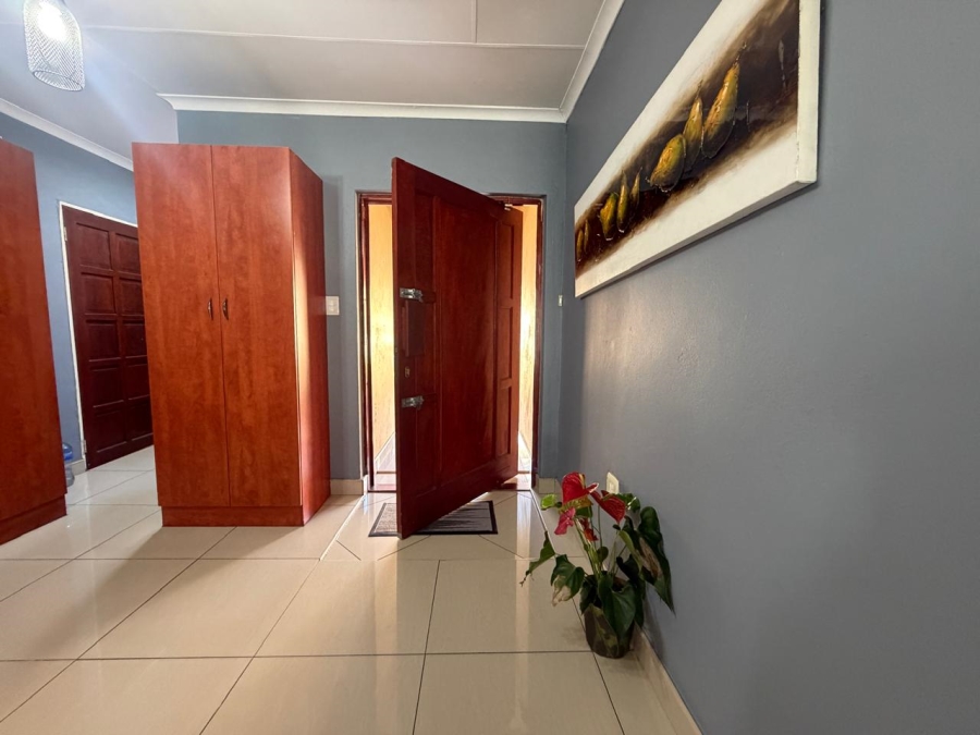 3 Bedroom Property for Sale in Stonehenge Mpumalanga