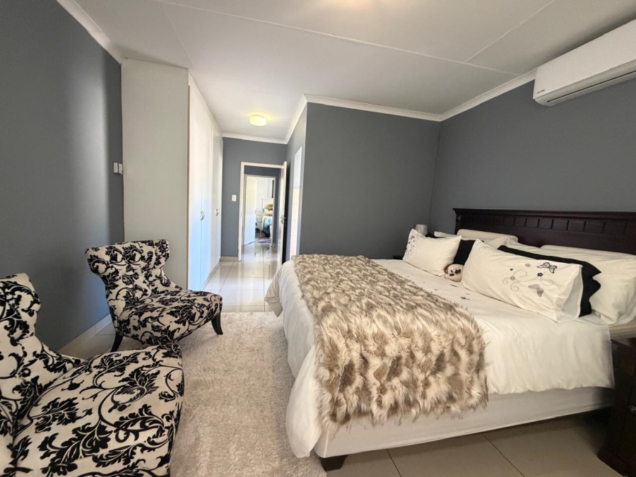 3 Bedroom Property for Sale in Stonehenge Mpumalanga