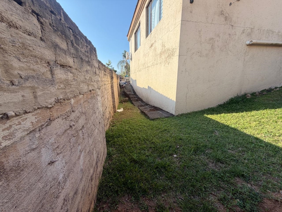 3 Bedroom Property for Sale in Stonehenge Mpumalanga