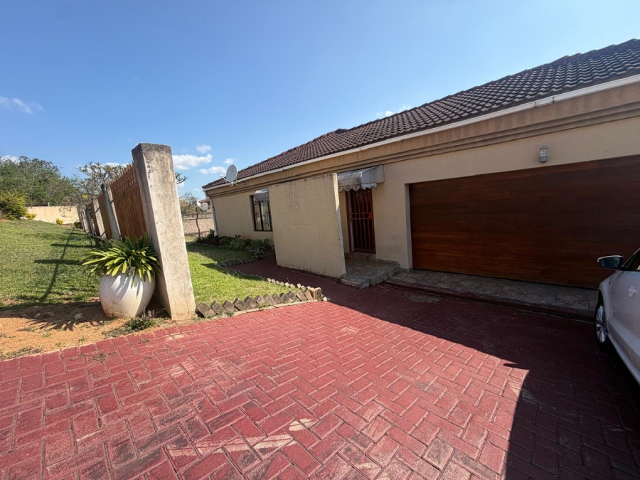 3 Bedroom Property for Sale in Stonehenge Mpumalanga